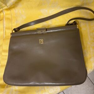 Vintage Pierre Balmain Women’s Leather Tan Shoulder Bag